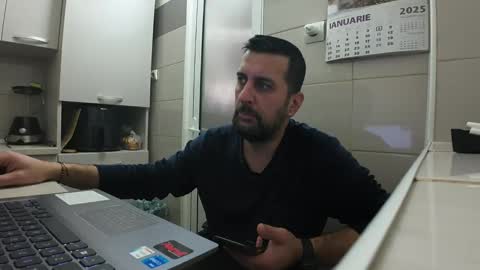 Snapshot of tarkan198 chatting on January 2025 12:45:01 AM tarkan198 online show from January 2025 12:45:01 AM