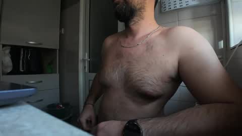 Snapshot of tarkan198 chatting on January 2025 12:52:01 PM tarkan198 online show from January 2025 12:52:01 PM