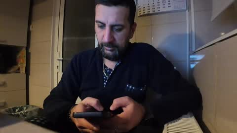 Snapshot of tarkan198 chatting on January 2025 10:40:01 PM tarkan198 online show from January 2025 10:40:01 PM