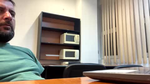 Snapshot of tarkan198 chatting on January 2025 07:26:01 PM tarkan198 online show from January 2025 07:26:01 PM