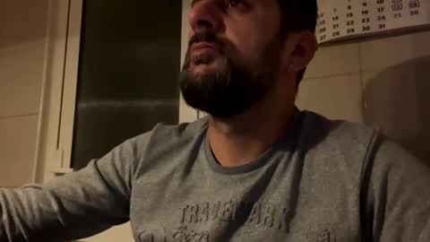 Snapshot of tarkan198 chatting on January 2025 04:32:01 AM tarkan198 online show from January 2025 04:32:01 AM