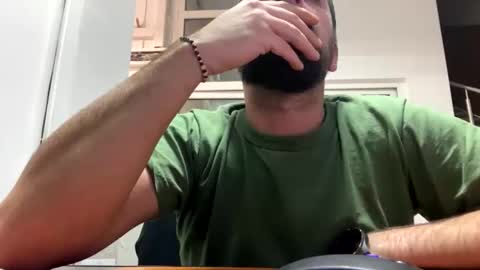 Snapshot of tarkan198 chatting on January 2025 07:24:01 PM tarkan198 online show from January 2025 07:24:01 PM