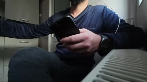 Snapshot of tarkan198 chatting on February 2025 06:09:01 AM tarkan198 online show from February 2025 06:09:01 AM