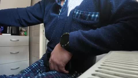 Snapshot of tarkan198 chatting on February 2025 08:44:02 AM tarkan198 online show from February 2025 08:44:02 AM