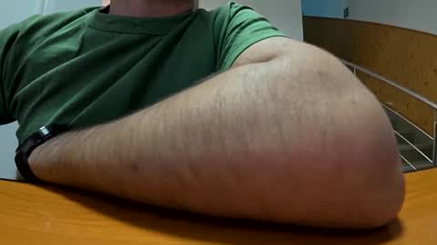 Snapshot of tarkan198 chatting on February 2025 04:57:01 PM tarkan198 online show from February 2025 04:57:01 PM