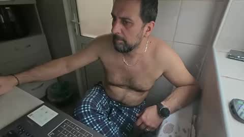 Snapshot of tarkan198 chatting on February 2025 10:30:02 AM tarkan198 online show from February 2025 10:30:02 AM