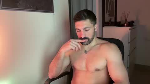 tarquit8 online show from February 2026 09:41:01 PM