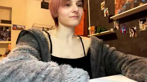 Sonya online show from March 2026 03:40:01 PM