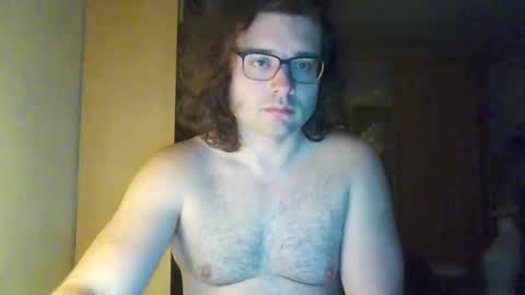 Snapshot of tarzanwild68 chatting on January 2025 12:28:01 AM TarzanWild68 online show from January 2025 12:28:01 AM