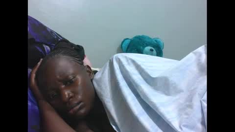 milan online show from December 2024 02:05:01 AM