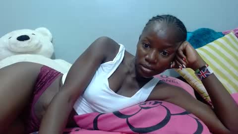 milan online show from January 2025 04:33:02 AM