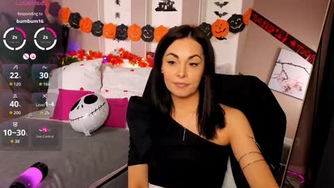 Tasha online show from October 2025 08:53:02 PM