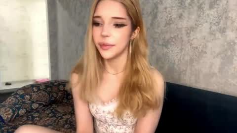 Viola online show from April 2026 08:24:01 AM