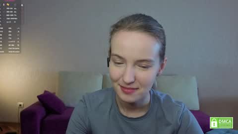 Snapshot of tashinapetitto chatting on May 2026 07:37:01 AM Your Ressie online show from May 2026 07:37:01 AM