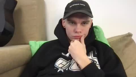 tasteithorny online show from December 2024 06:56:01 AM