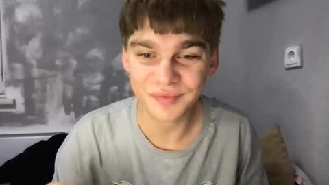 tasteithorny online show from October 2025 06:33:01 AM