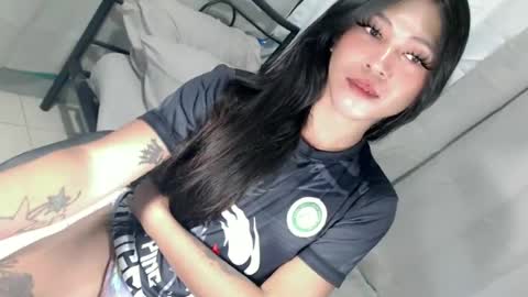 Snapshot of tasteofinnocent69 chatting on May 2026 05:25:02 AM online show from May 2026 05:25:02 AM