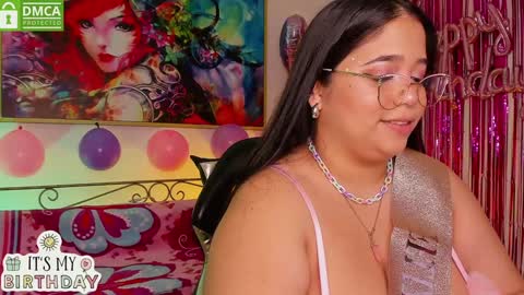 Snapshot of tati_reyes chatting on February 2025 01:08:02 PM Tatiana --- Schedule Monday to Sundays 800 to 200 UTC-5 online show from February 2025 01:08:02 PM