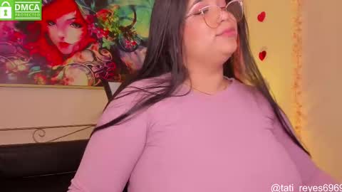 Snapshot of tati_reyes chatting on March 2025 04:06:02 PM Tatiana --- Schedule Monday to Sundays 800 to 200 UTC-5 online show from March 2025 04:06:02 PM