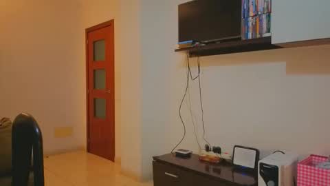 Snapshot of tatiana2224 chatting on October 2025 09:27:01 PM tatiana2224 online show from October 2025 09:27:01 PM