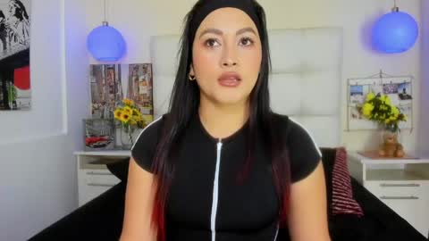 --- Tatiana  --- online show from April 2026 09:29:02 PM