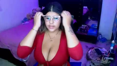 Snapshot of tatiana499 chatting on March 2025 06:17:02 AM Tatiana online show from March 2025 06:17:02 AM