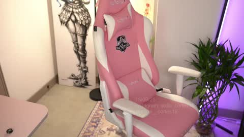 Sofia  But You can call me Sofi online show from September 2025 05:02:01 PM