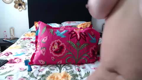 Snapshot of tatiana_monteros chatting on October 2025 07:44:02 PM tatiana_monteros online show from October 2025 07:44:02 PM