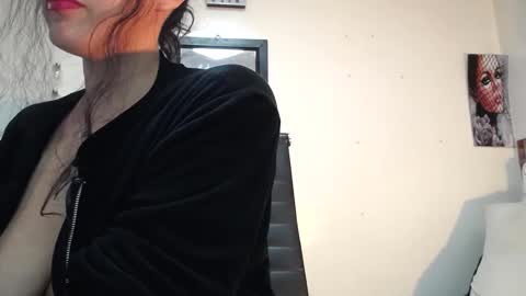 Snapshot of tatiana_ninfomaniaca chatting on February 2025 05:16:01 PM tatiana online show from February 2025 05:16:01 PM