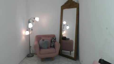 Snapshot of tatiana_oconell2 chatting on June 2026 03:35:01 AM isabel online show from June 2026 03:35:01 AM