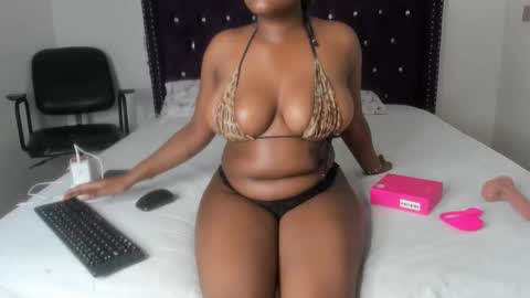 tatiana_storm online show from September 2025 09:00:02 AM