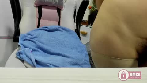 i am tatiana  online show from January 2026 12:10:02 PM