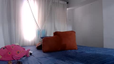 tatiana giraldo online show from March 2025 08:35:02 PM