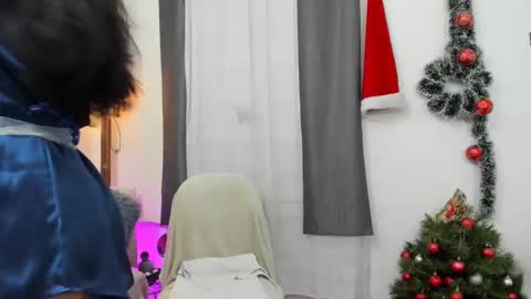 Snapshot of tatianapotter2473 chatting on December 2024 08:23:02 AM Tatiana Potter online show from December 2024 08:23:02 AM