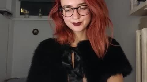 Tatiana online show from September 2025 07:50:02 PM