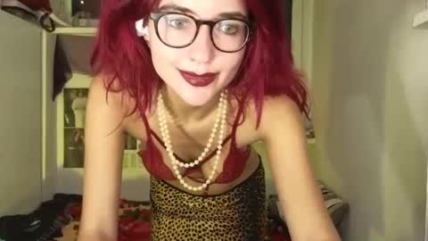 Tatiana online show from October 2025 09:46:01 PM