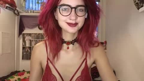 Tatiana online show from October 2025 03:35:02 PM