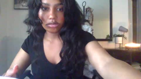 Tatianna Marie online show from December 2024 05:18:02 PM