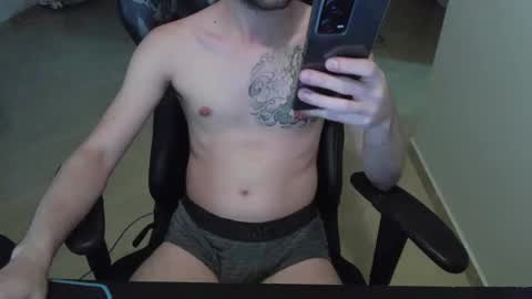 Snapshot of tatmers chatting on February 2025 09:49:01 PM Lucas online show from February 2025 09:49:01 PM