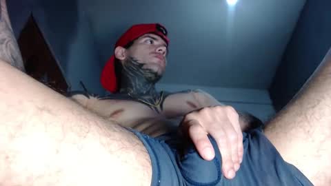 Snapshot of tatsexboy chatting on February 2025 04:52:01 AM SeX-Boy online show from February 2025 04:52:01 AM