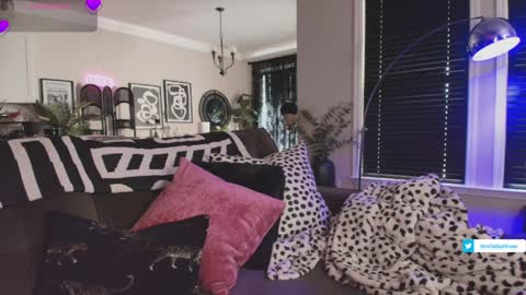 Tatted Queen online show from March 2026 06:52:01 PM