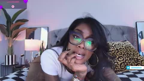 Tatted Queen online show from April 2026 08:06:01 PM