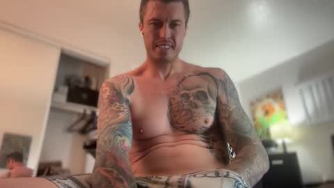 Snapshot of tattednblonde chatting on May 2026 01:41:01 PM tattednblonde online show from May 2026 01:41:01 PM