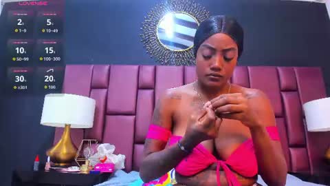 Snapshot of tattibell1 chatting on July 2026 10:03:01 PM tattibell1 online show from July 2026 10:03:01 PM