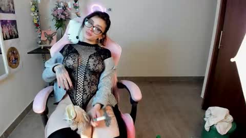 Rose Marie online show from November 2025 03:17:01 AM