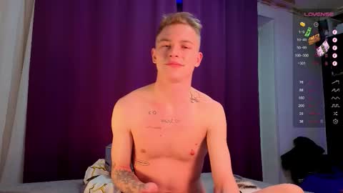 Alex but u can call me Theo online show from December 2025 04:13:01 PM