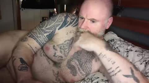 Tattooeddilf 01 online show from December 2024 10:34:02 PM
