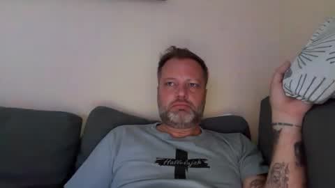 Snapshot of tattoomanforgirls chatting on June 2026 06:16:02 AM tattoomanforgirls online show from June 2026 06:16:02 AM
