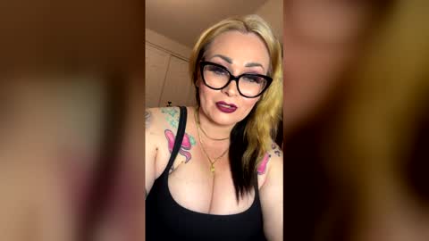 Snapshot of tattoonurse20 chatting on February 2026 03:24:01 AM Tattoo Nurse 20 online show from February 2026 03:24:01 AM