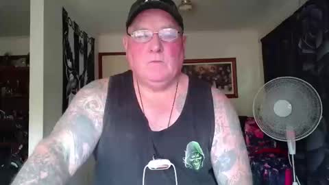 tattzsexy online show from May 2026 02:05:01 AM